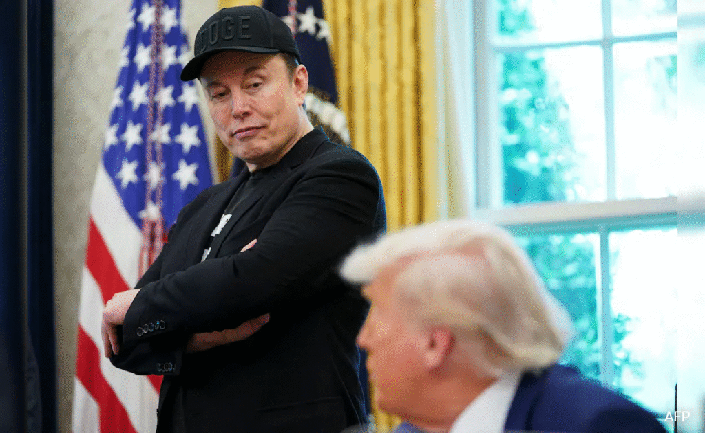 Trump vs Musk: Billionaire Feud Escalates Over Epstein Allegations and Federal Contracts